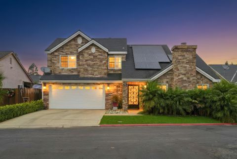 Photo of 8735 N Cedar Ave #151, Fresno, CA 93720 (MLS # 238997)