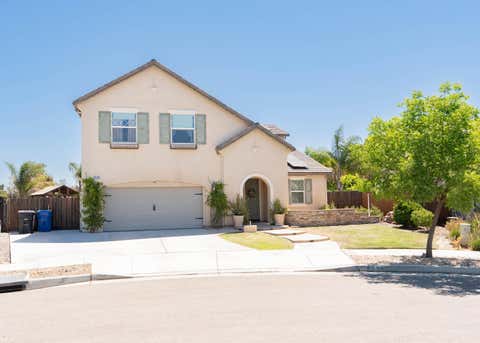 Photo of 1128 Caddie Loop, Lemoore, CA 93245 (MLS # 242291)