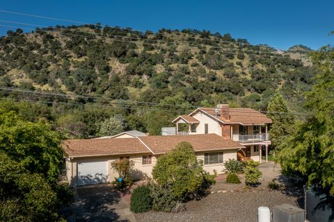 Photo of 44335 North Fork, Three Rivers, CA 93271 (MLS # 240740)