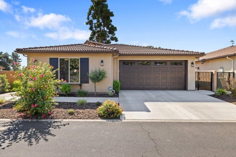 Photo of 570 Little Lane, Exeter, CA 93221 (MLS # 241348)