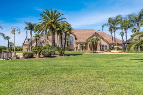 Photo of 41481 Road 120, Orosi, CA 93647 (MLS # 243535)