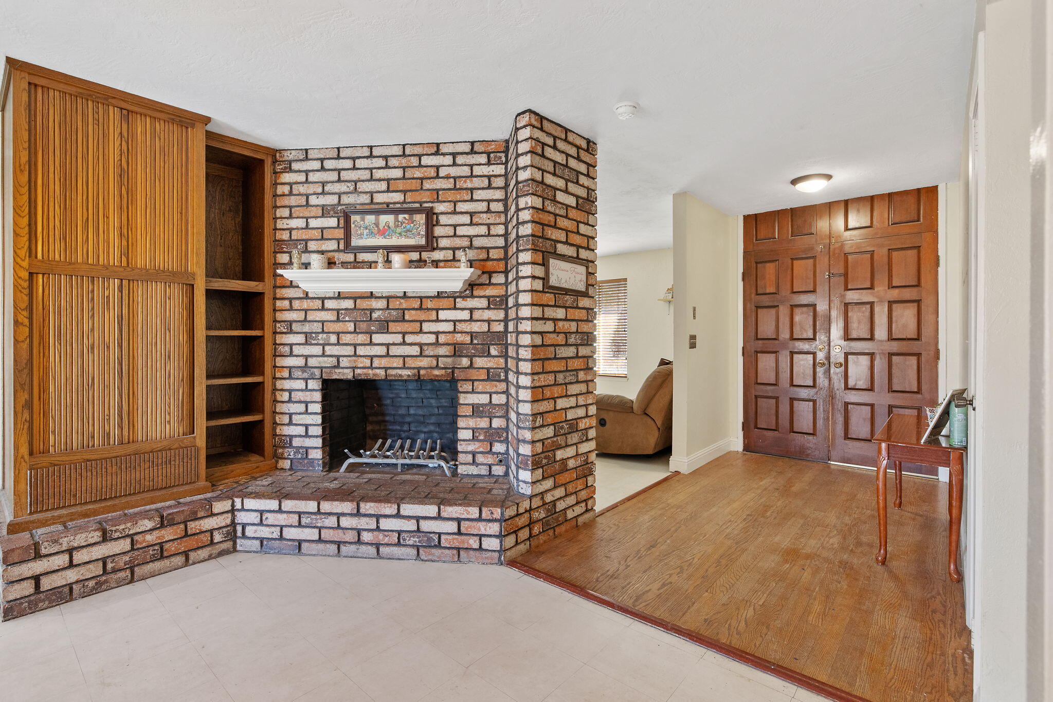 Visalia, California 93277, United States, 3 Bedrooms Bedrooms, ,2 BathroomsBathrooms,Residential,Active,247941