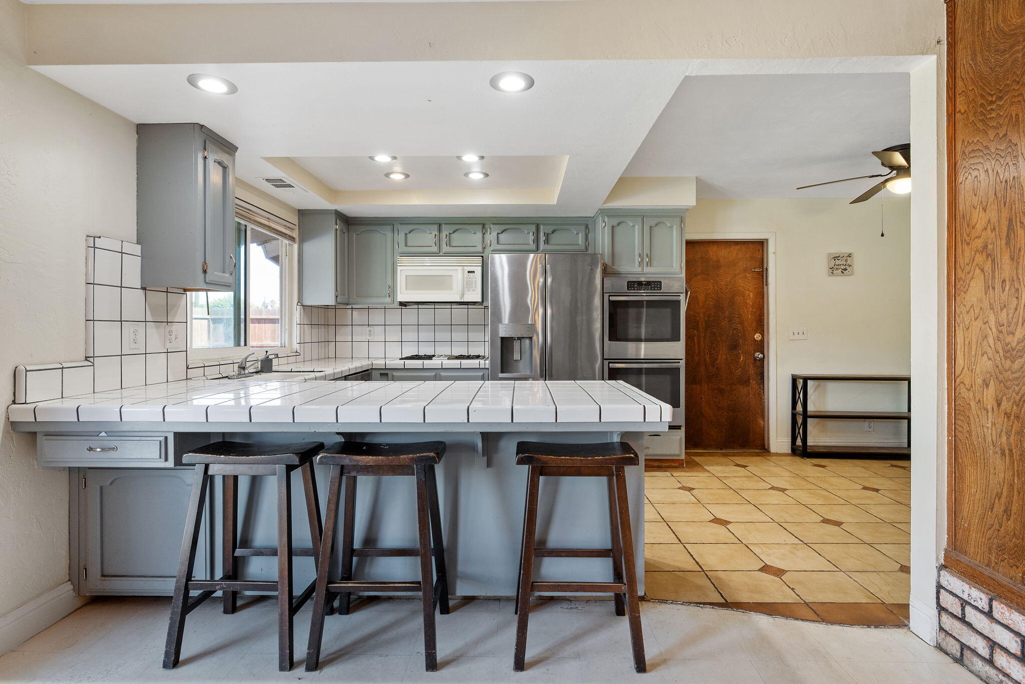 Visalia, California 93277, United States, 3 Bedrooms Bedrooms, ,2 BathroomsBathrooms,Residential,Active,247941