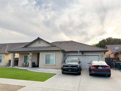 Photo of 1333 Butte Street, Tulare, CA 93274 (MLS # 242195)