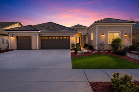 Photo of 6545 W Wren Avenue, Visalia, CA 93291 (MLS # 243047)