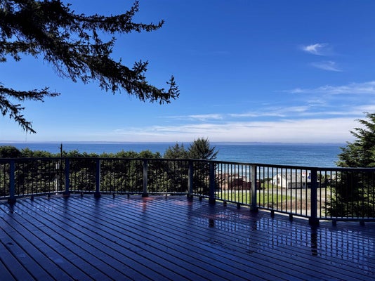 16825 US HIGHWAY 101 N, SMITH RIVER, CA 95567 - Image 28f64c90aec3d3239d5d08d3a2ee1ad3/3175886904