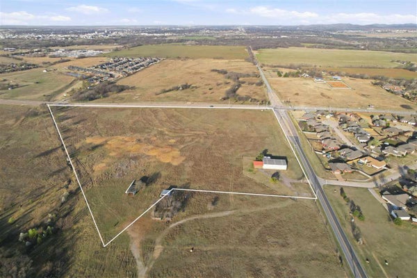 3001 NE CACHE RD, LAWTON, OK 73507 - Image 1dc596a8de2f94ac09eb8932b2b57dd4/131863740