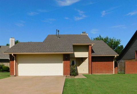631 NW Waterford Dr, Lawton, OK  - #: 166161
