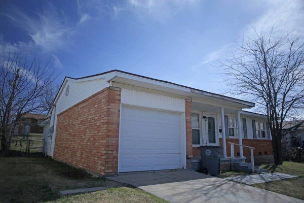 2529 NW 38TH PL, LAWTON, OK 73505 - Image 700ea4dfec28b2fb63a2a0b943dfd206/4086288402