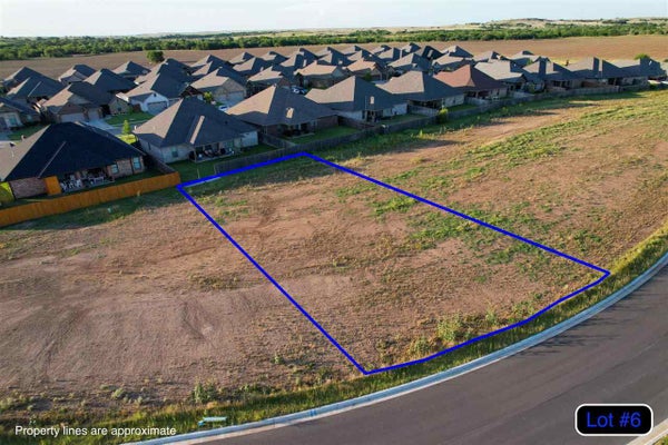 NE EASTLAKE DR, LAWTON, OK 73507 - Image b9f46a2e9e9976de83d09bef7796a16a/2227535585