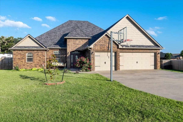 1212 BAYBROOK DR, ELGIN, OK 73538 - Image caaf3ce744bebc82cd908d2ef3753bf9/3593032158