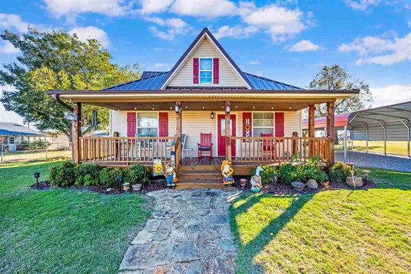 704 6TH ST, ELGIN, OK 73538 - Image db2e0c2ab8c3a8f4730a7eae0b382cda/122062017