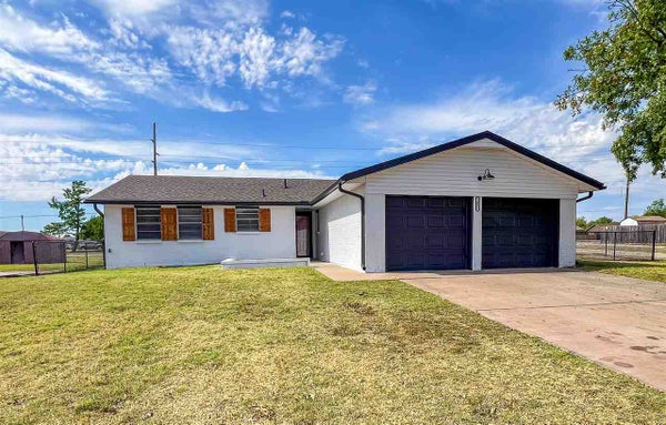 1001 SW 66TH ST, LAWTON, OK 73505 - Image f06a0949f3a38db4e39f29fdefe9045a/3055218853