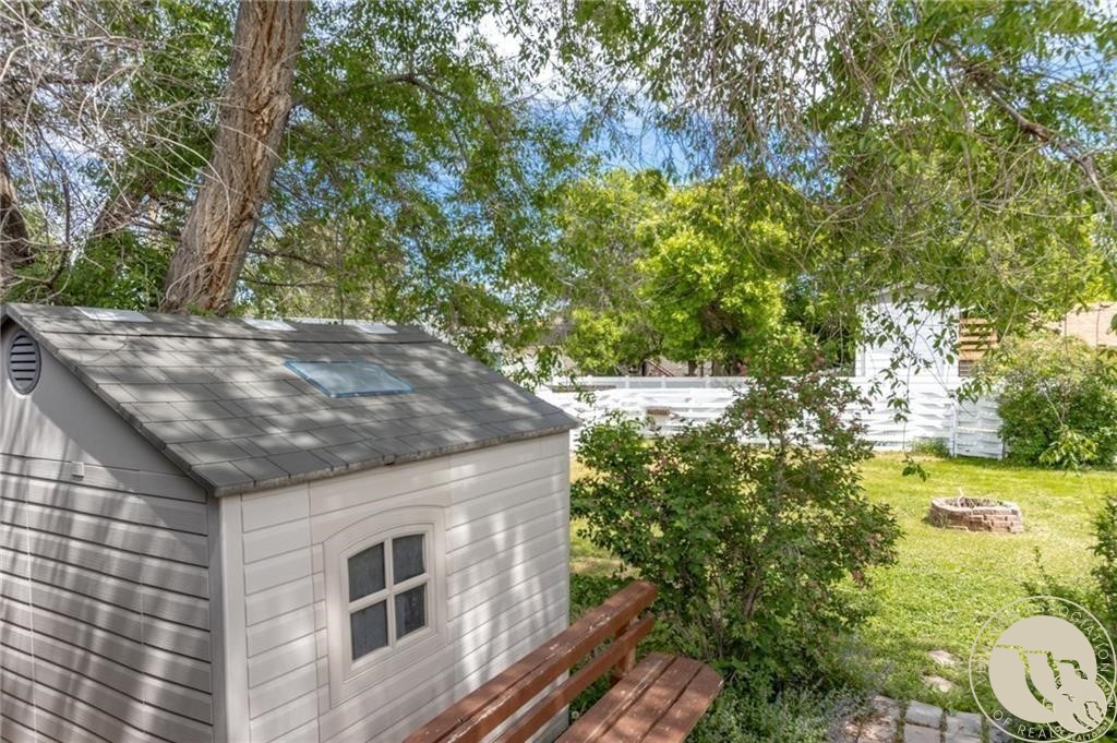 1125 30th Street W