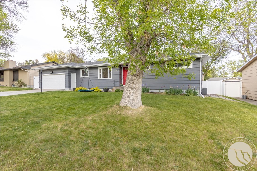 2211 Brentwood Lane