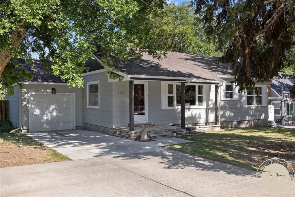 2723 Arvin Road