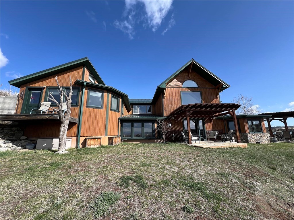 1058 Sweet Grass Road