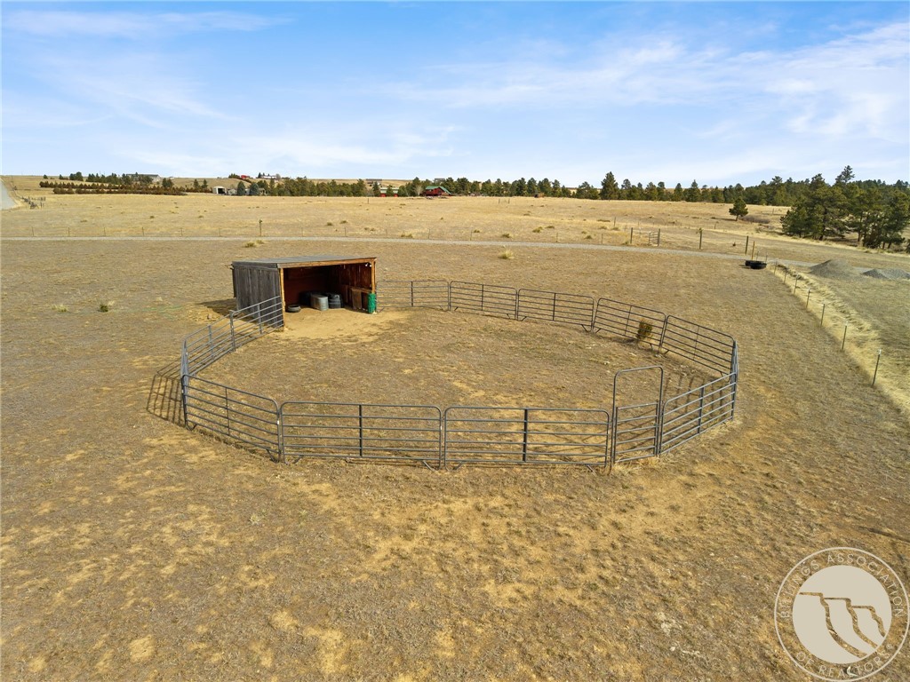 3103 Chief Looking Glass Road