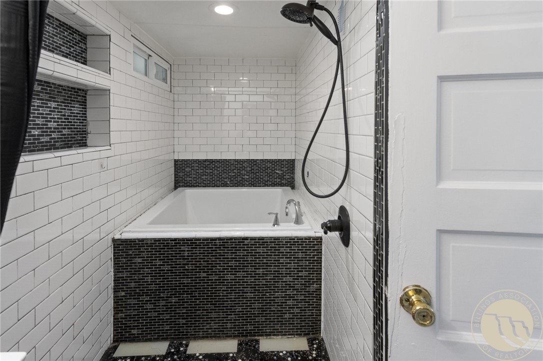 114 S 39th Street
