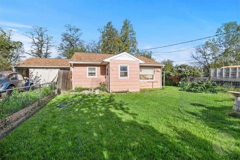242 Hemlock Drive Billings MT 59101