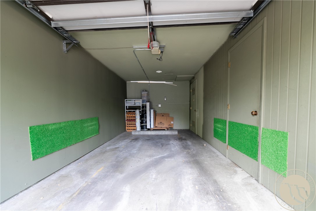 Billings, Montana 59102, United States, 4 Bedrooms Bedrooms, ,2 BathroomsBathrooms,Residential,Active,140684