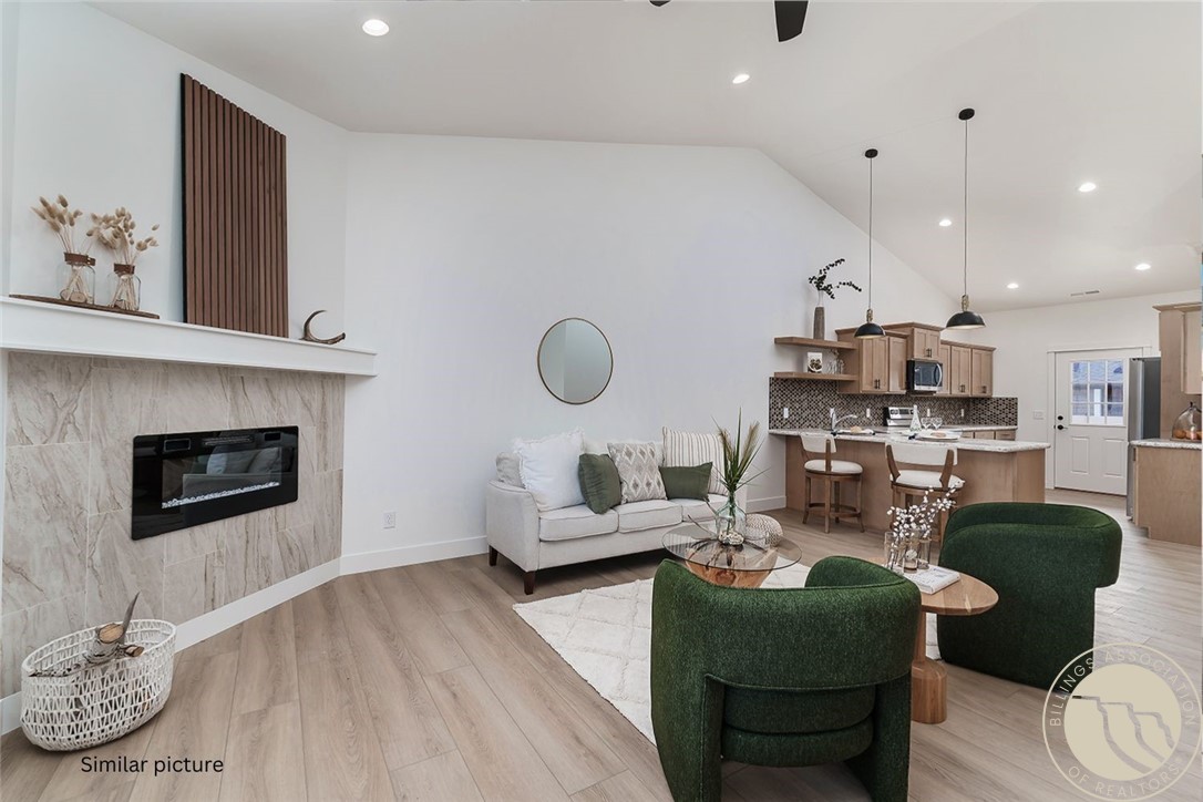 2933 Eagle Butte Trail