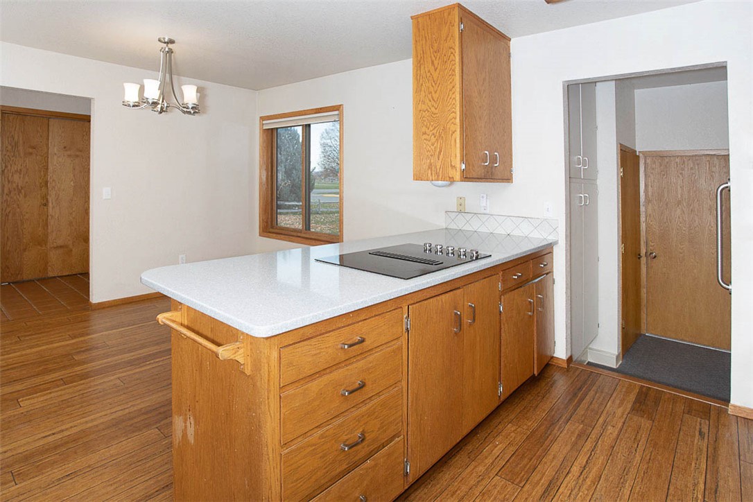 3136 Saint Johns Avenue