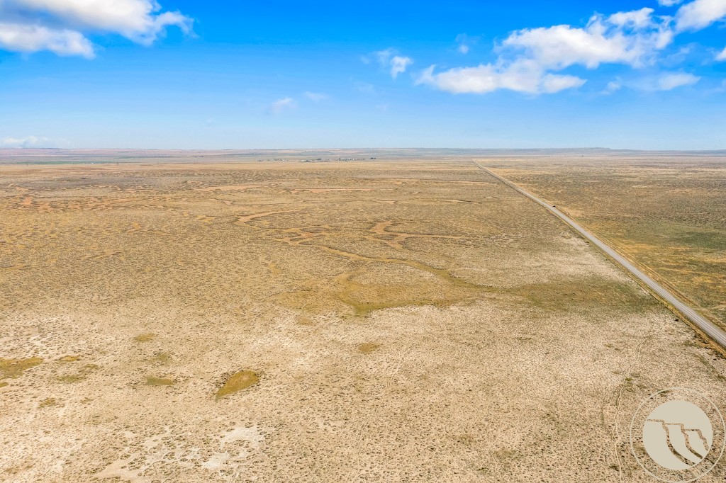 00 West Comanche
