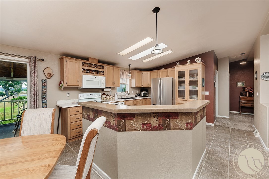 8 Pryor View Circle