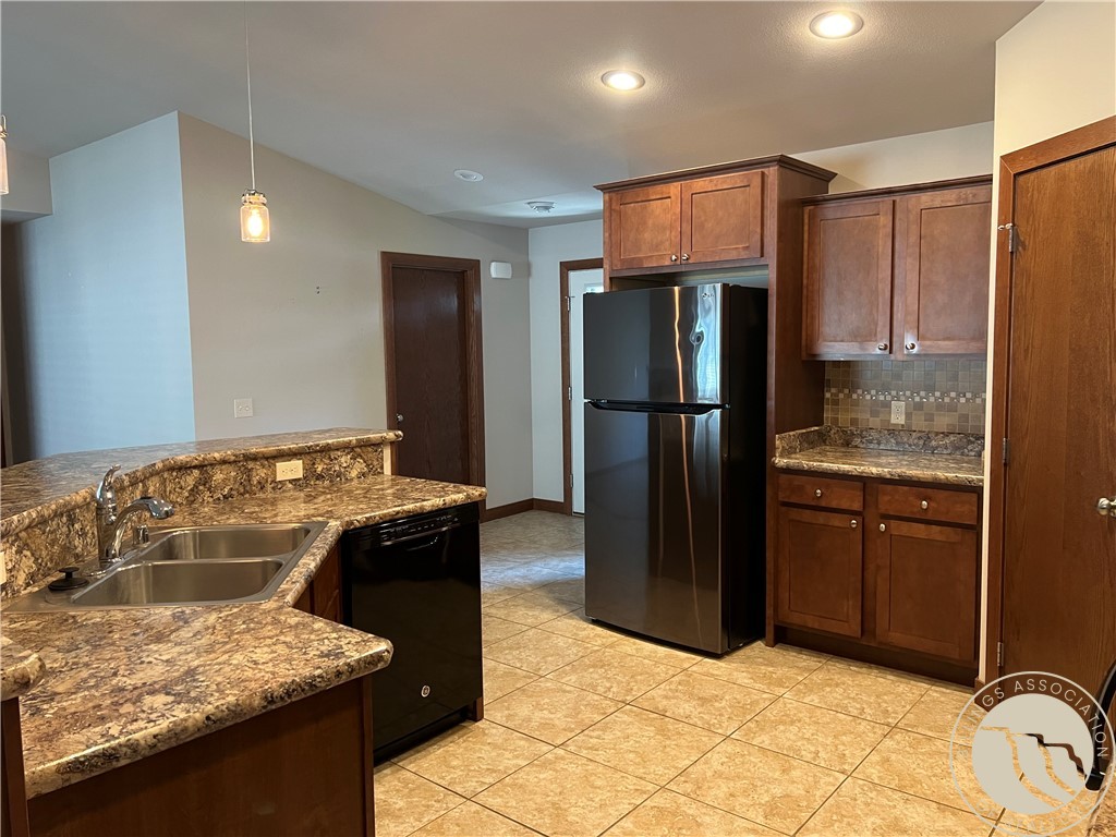 Billings, Montana 59102, United States, 2 Bedrooms Bedrooms, ,2 BathroomsBathrooms,Residential,Active,197625