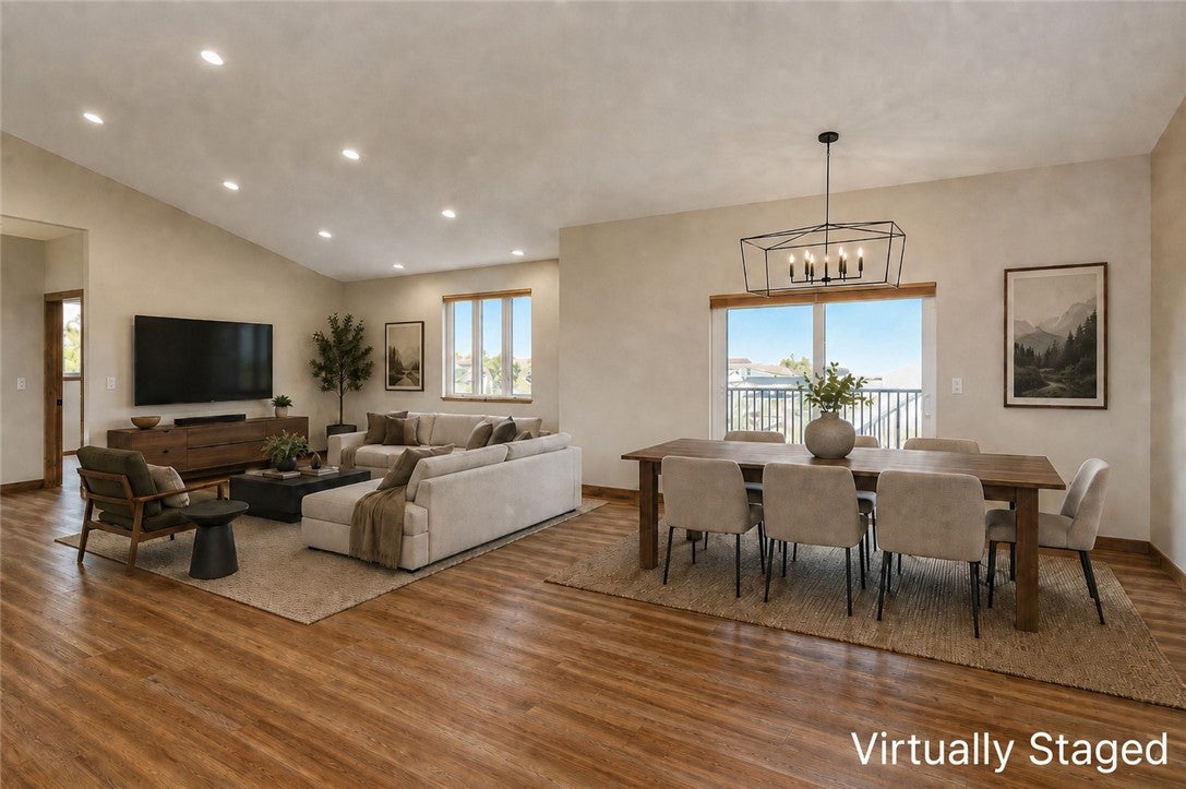 7644 White Pine Circle