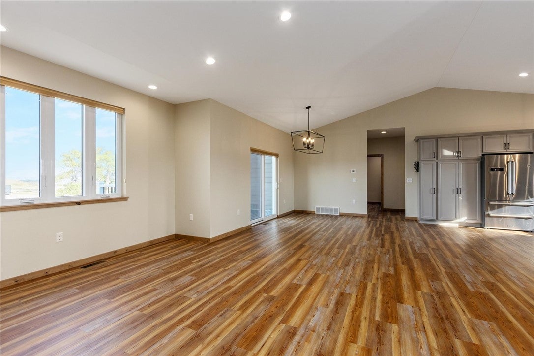 7644 White Pine Circle