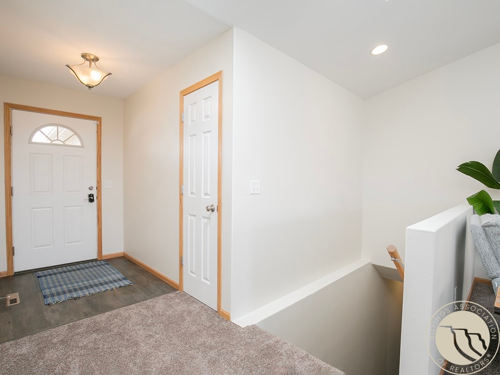 1254 W Beartooth Drive