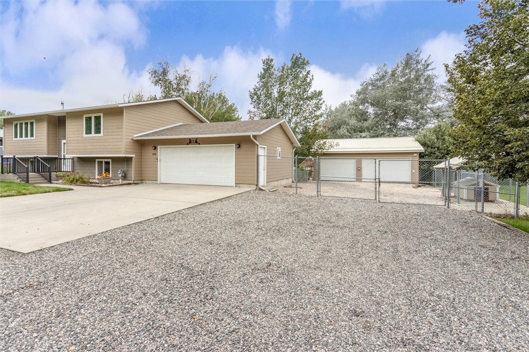 1040 Kay Drive