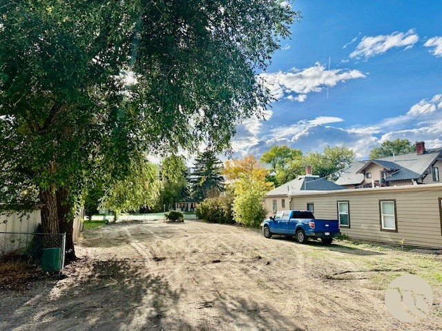 715 N 24th Street Street