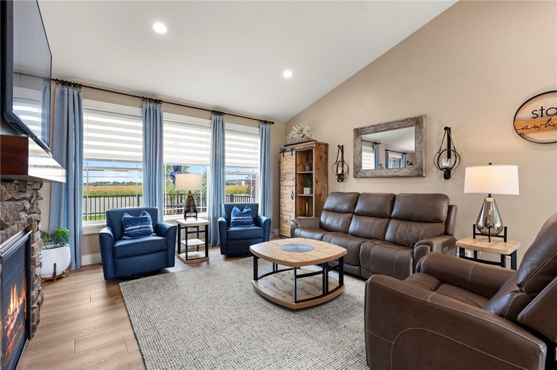 326 Feldspar Way