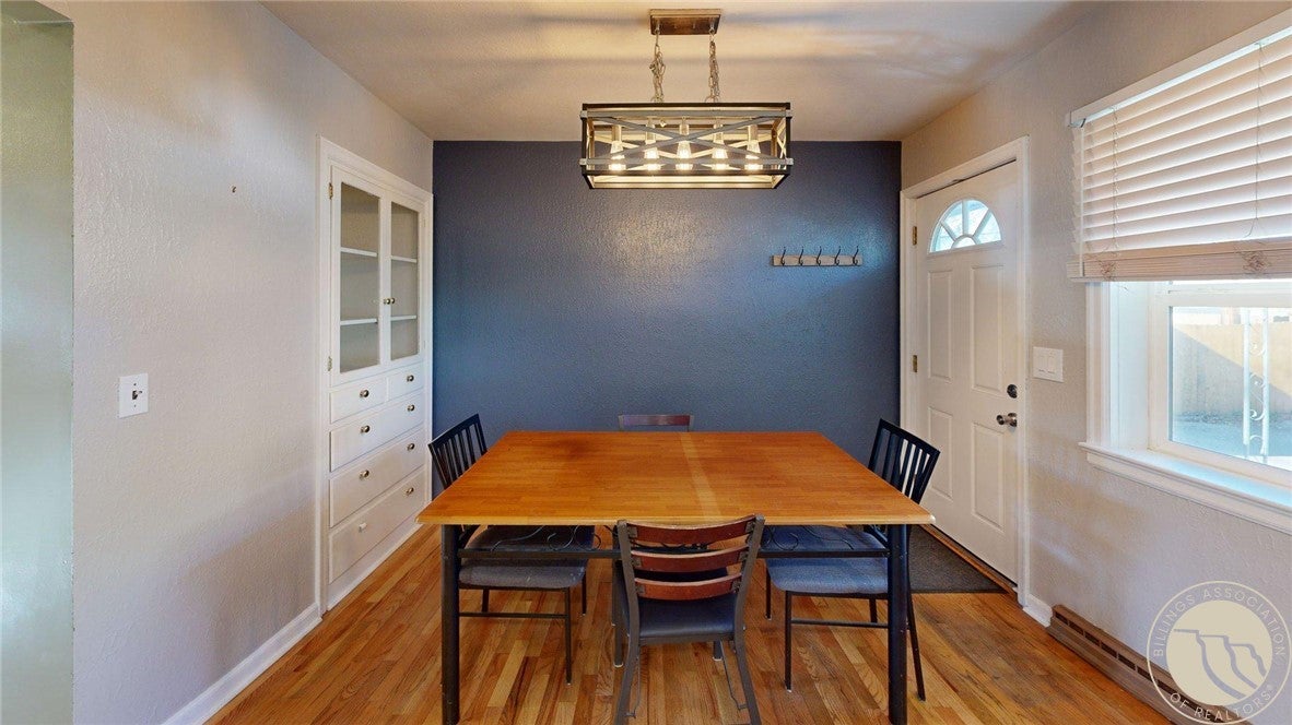 1235 Burlington