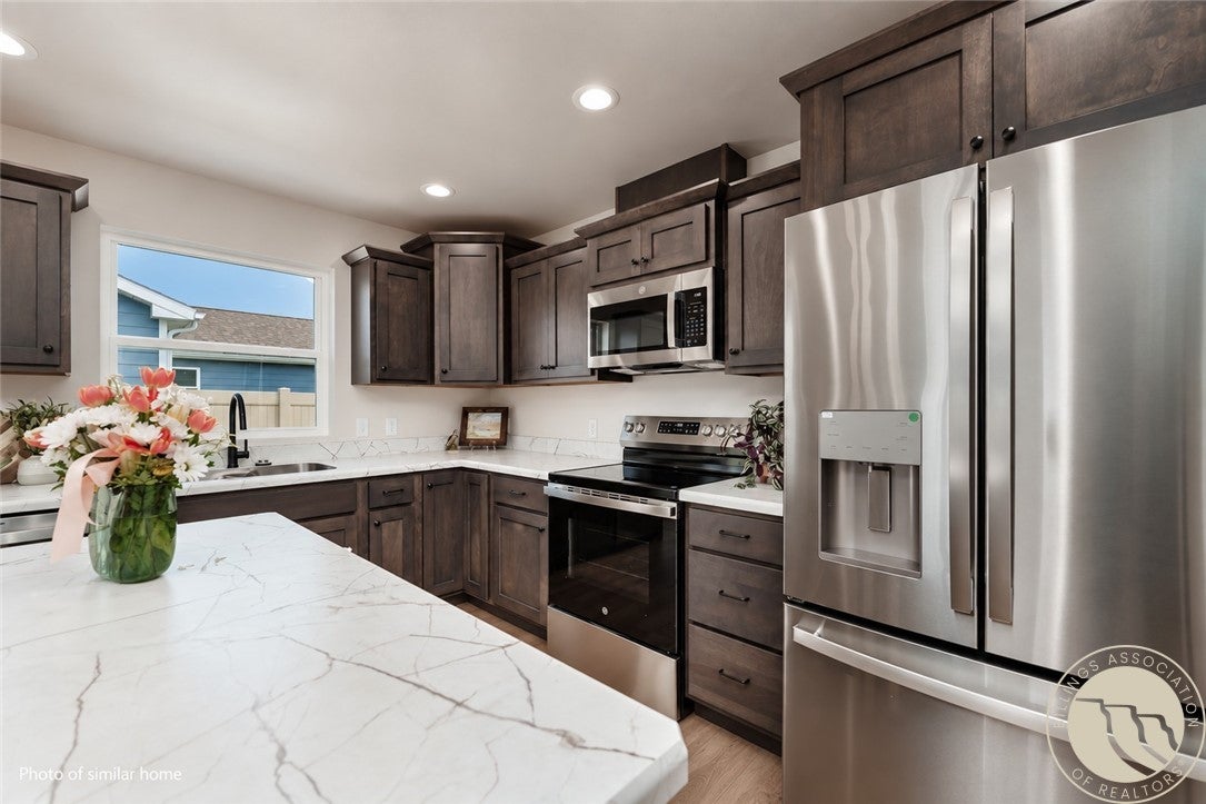 63 Tailwater Trail