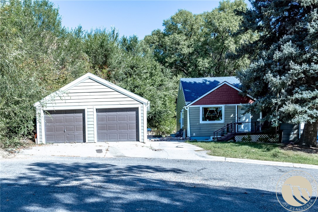 1227 N 24th