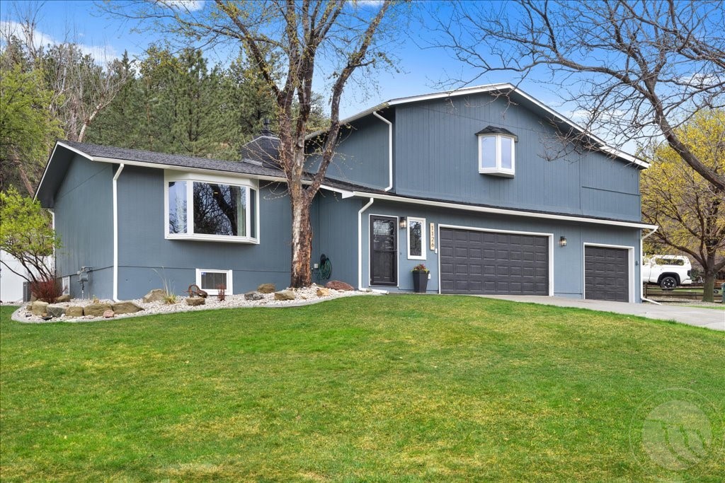 1126 Evergreen Dr