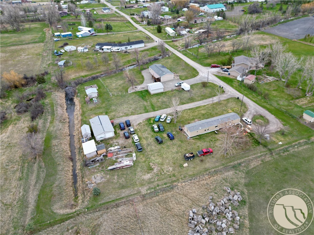 3828 & 3846 Mallard Drive