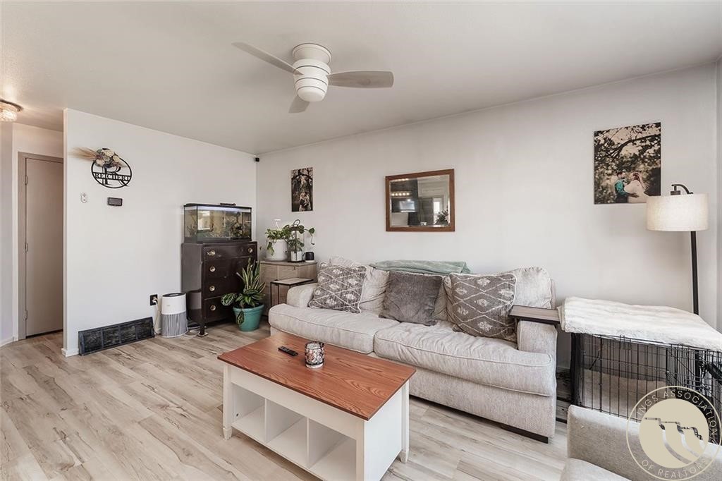 3390 Canyon Drive C19
