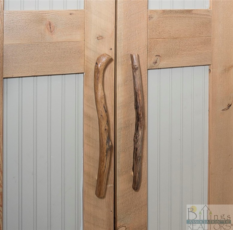 Red Lodge, Montana 59068, United States, 2 Bedrooms Bedrooms, ,1 BathroomBathrooms,Residential,Contingent,67818