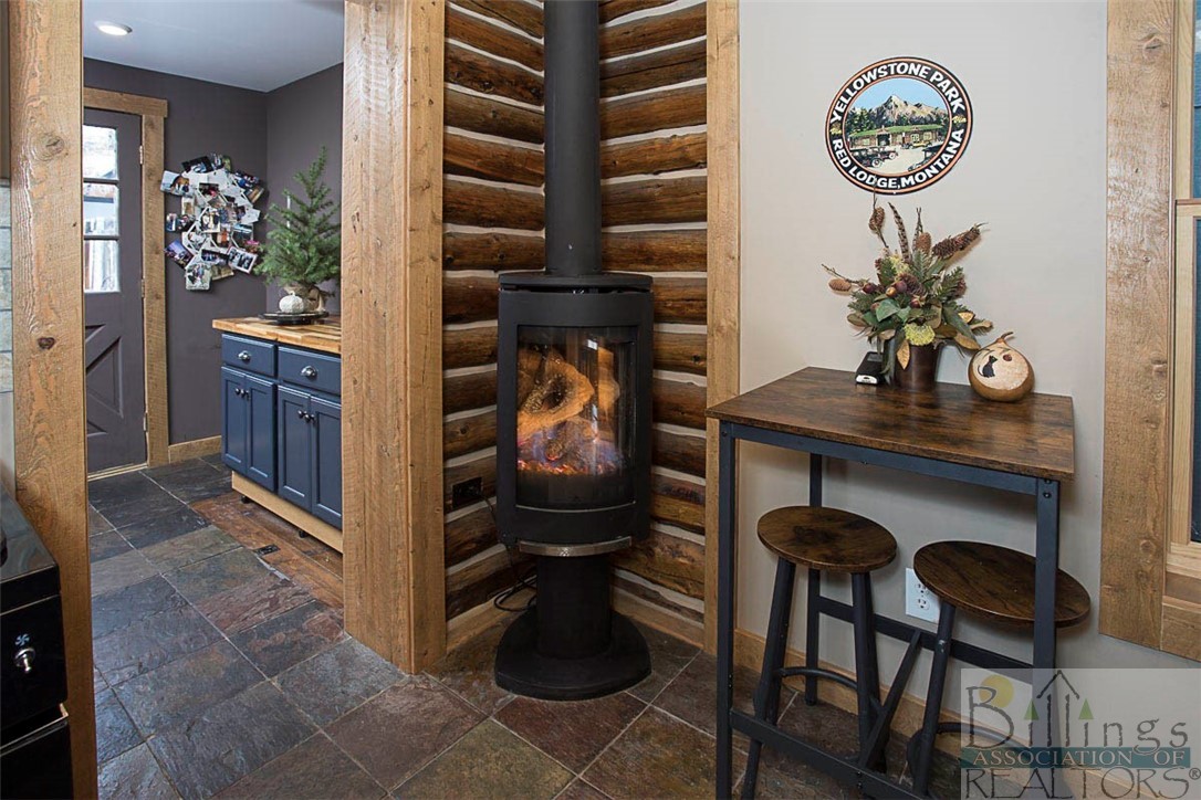 Red Lodge, Montana 59068, United States, 2 Bedrooms Bedrooms, ,1 BathroomBathrooms,Residential,Contingent,67818