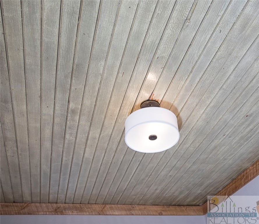 Red Lodge, Montana 59068, United States, 2 Bedrooms Bedrooms, ,1 BathroomBathrooms,Residential,Contingent,67818