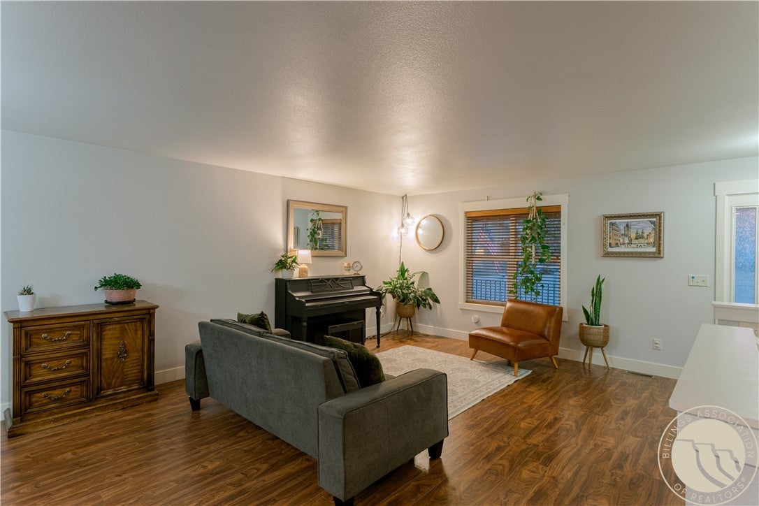 21 Saturn Place