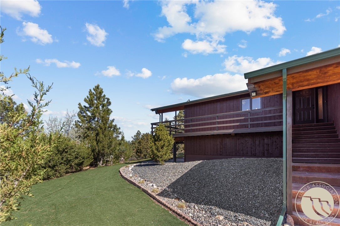 4743 Cave Road