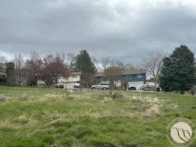 2 McBride Street