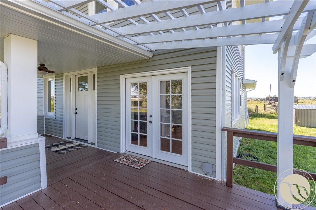 2504 N 14th Road