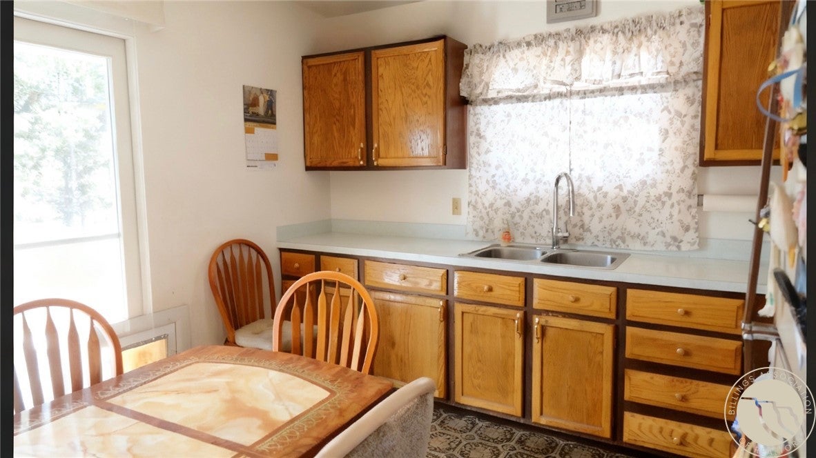 528 Minnie Place